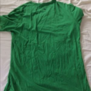 Men’s Lululemon shirt